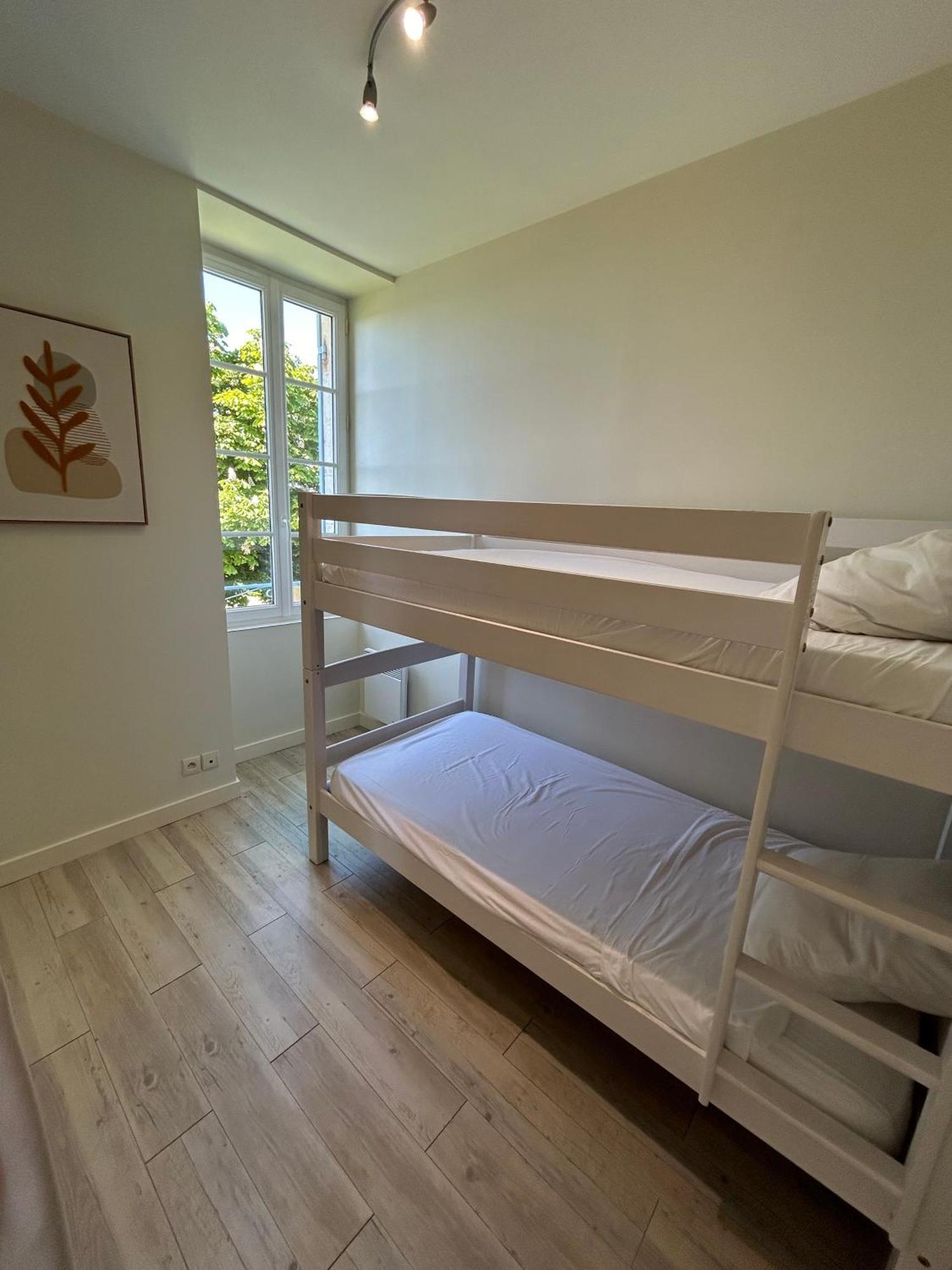 Le Domaine Des Aguins Pensionat Saujon Exteriör bild