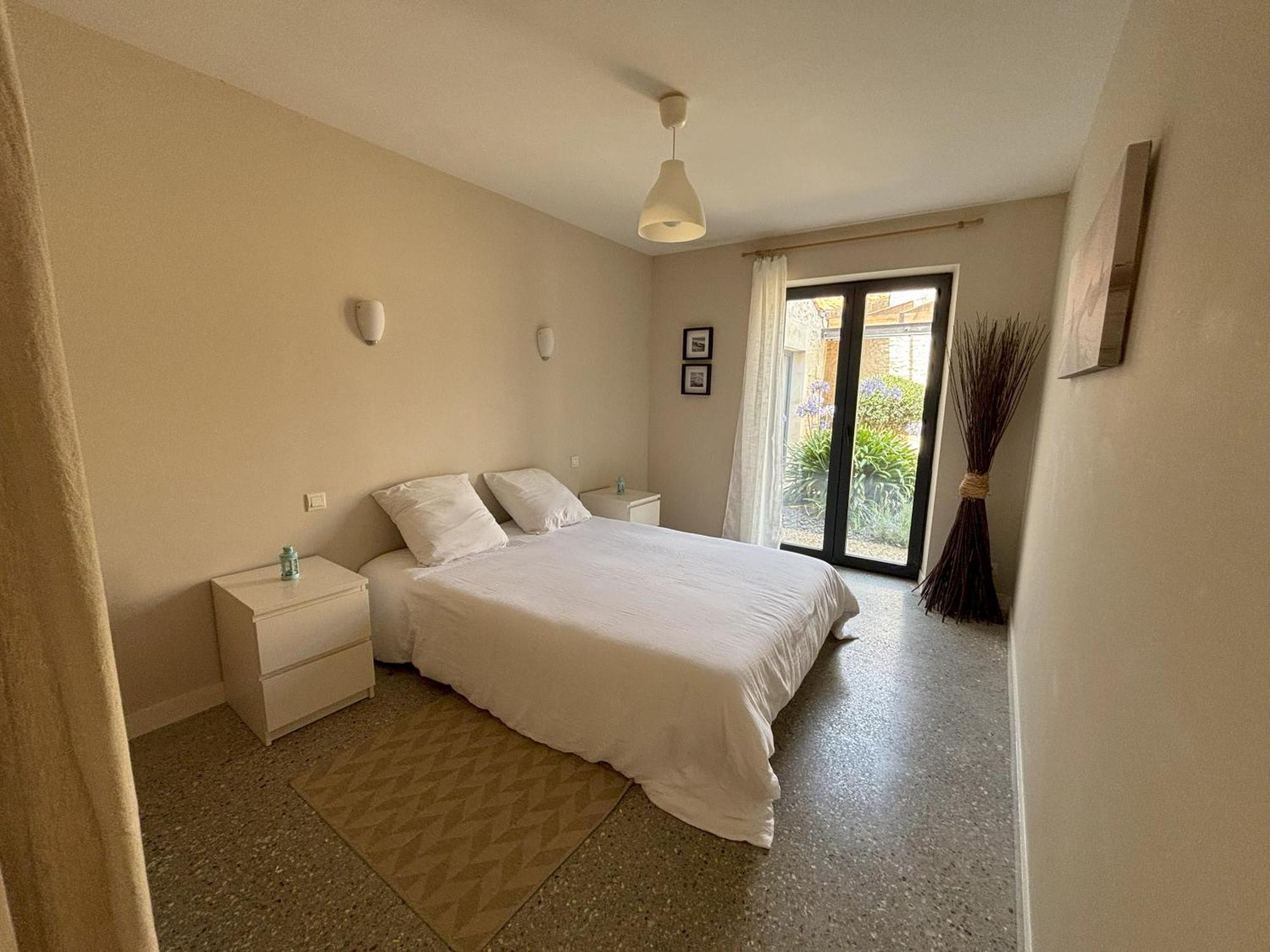 Le Domaine Des Aguins Pensionat Saujon Exteriör bild